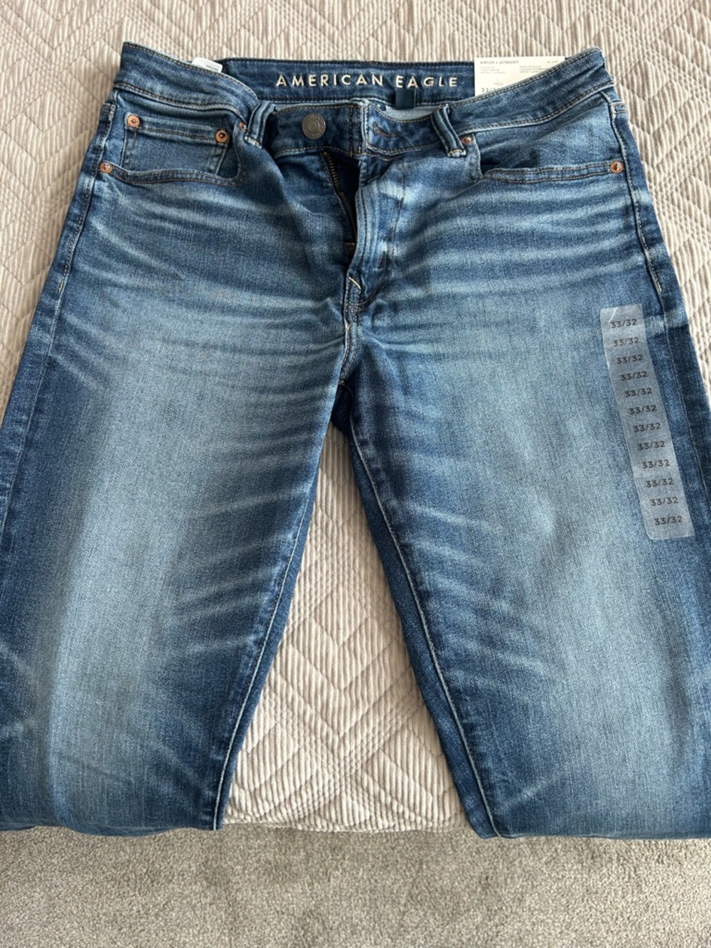 American Eagle Outfitters Men’s Distressed Medium Blue Slim Straight Jeans